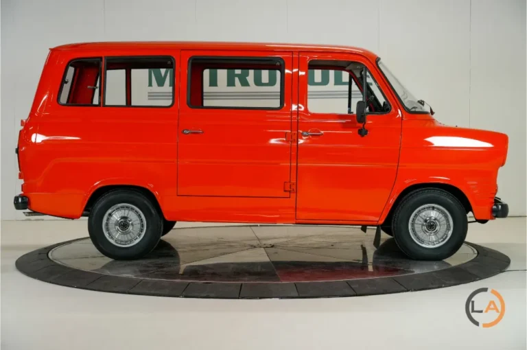 Ford Transit - Image 10 (March 17, 2026)