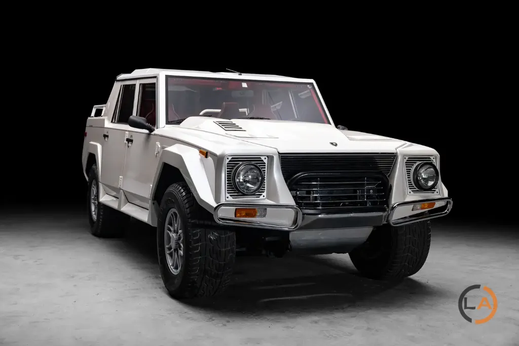 Lamborghini LM002 1990 - Image 05 (March 18, 2026)