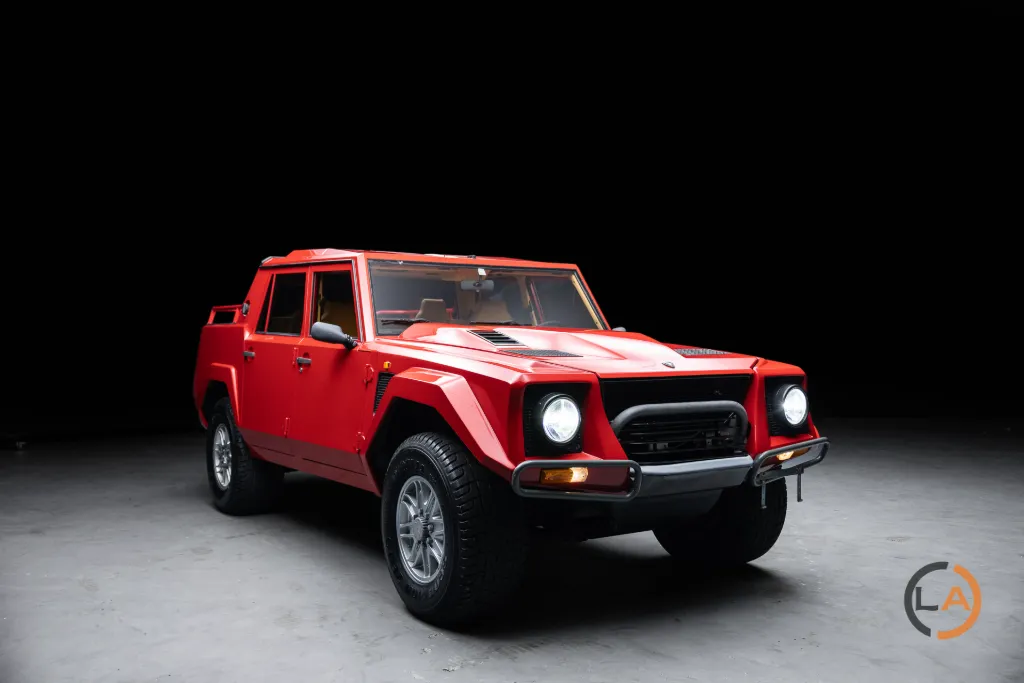 Lamborghini LM002 1991 - Image 01 (March 19, 2026)
