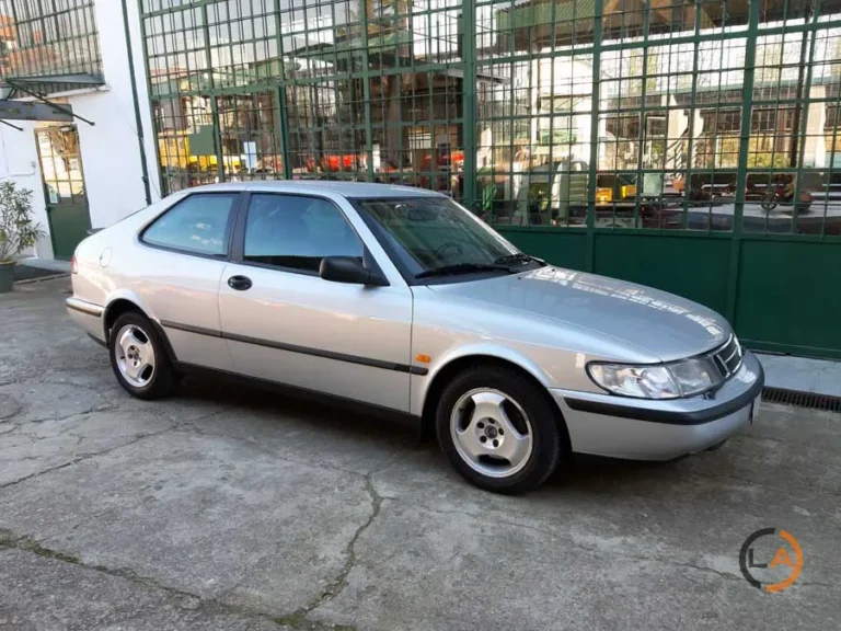 Saab 900 SE - Image 19 (March 1, 2026)