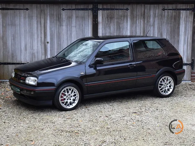 Volkswagen Golf III GTi ’20 Jahre’ - Image 11 (March 1, 2026)